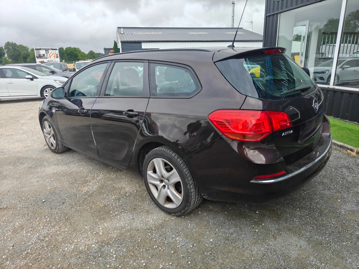 Opel Astra BREAK 1.4 T 120 Enjoy - GARANTIE 12 MOIS — photo 3