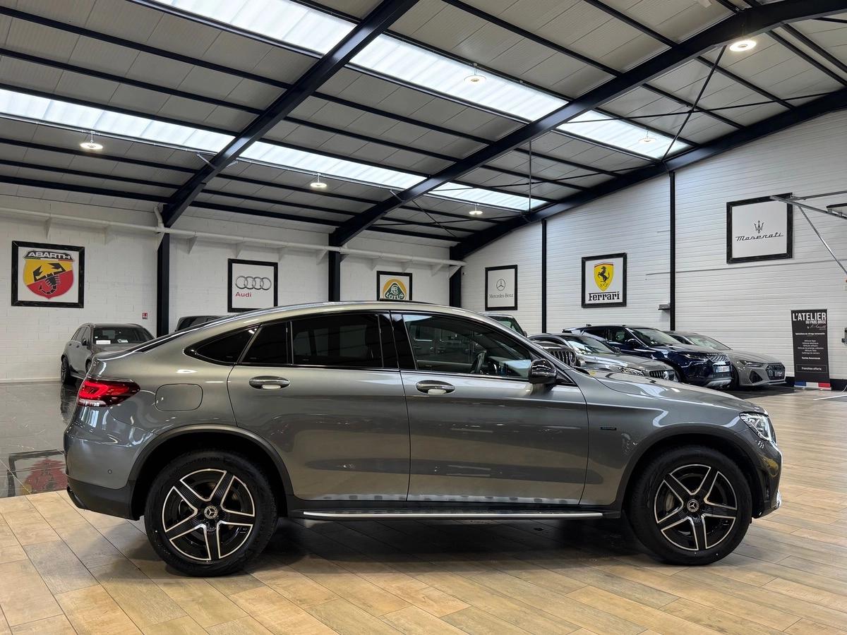 Mercedes Classe Glc COUPE 2.0 300 E 320H 210 EQ-POWER PHEV HYBRID AMG LINE 4MATIC 9G-TRONIC BVA