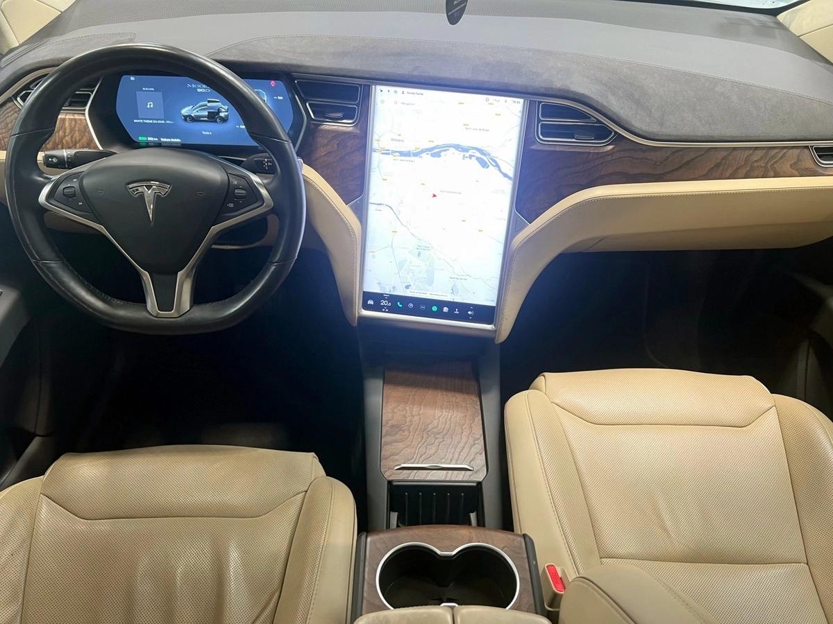Tesla Model-x 