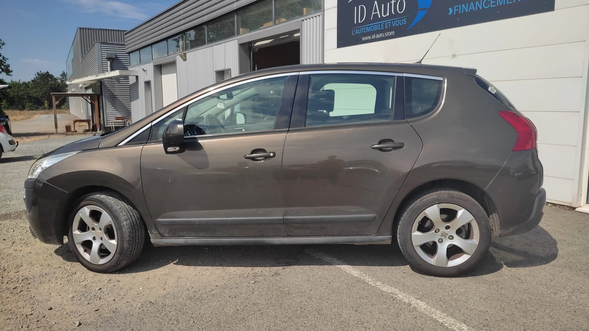 Peugeot 3008 GENERATION-I 1.6 HDI 110 ACTIVE GARANTIE 12 MOIS — photo 2