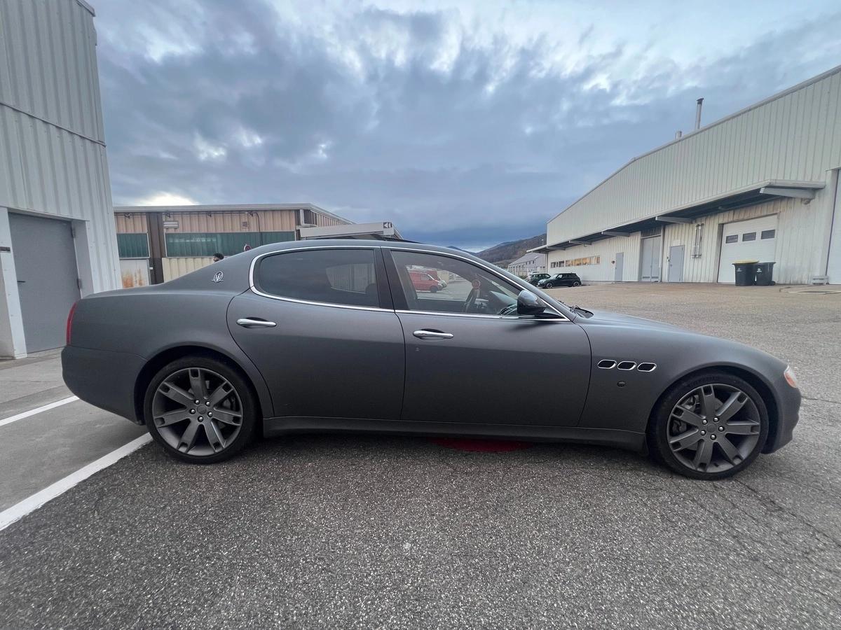 Maserati Quattroporte 