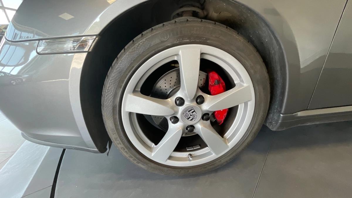 Porsche Cayman