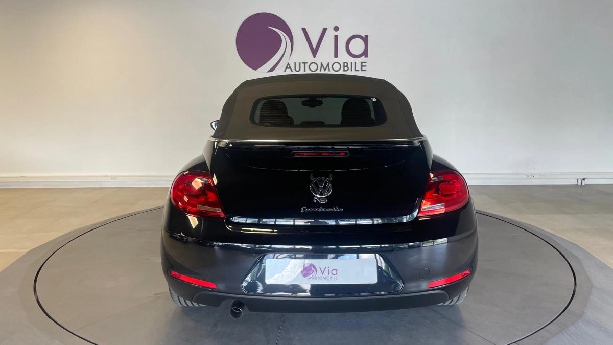 Volkswagen BEETLE