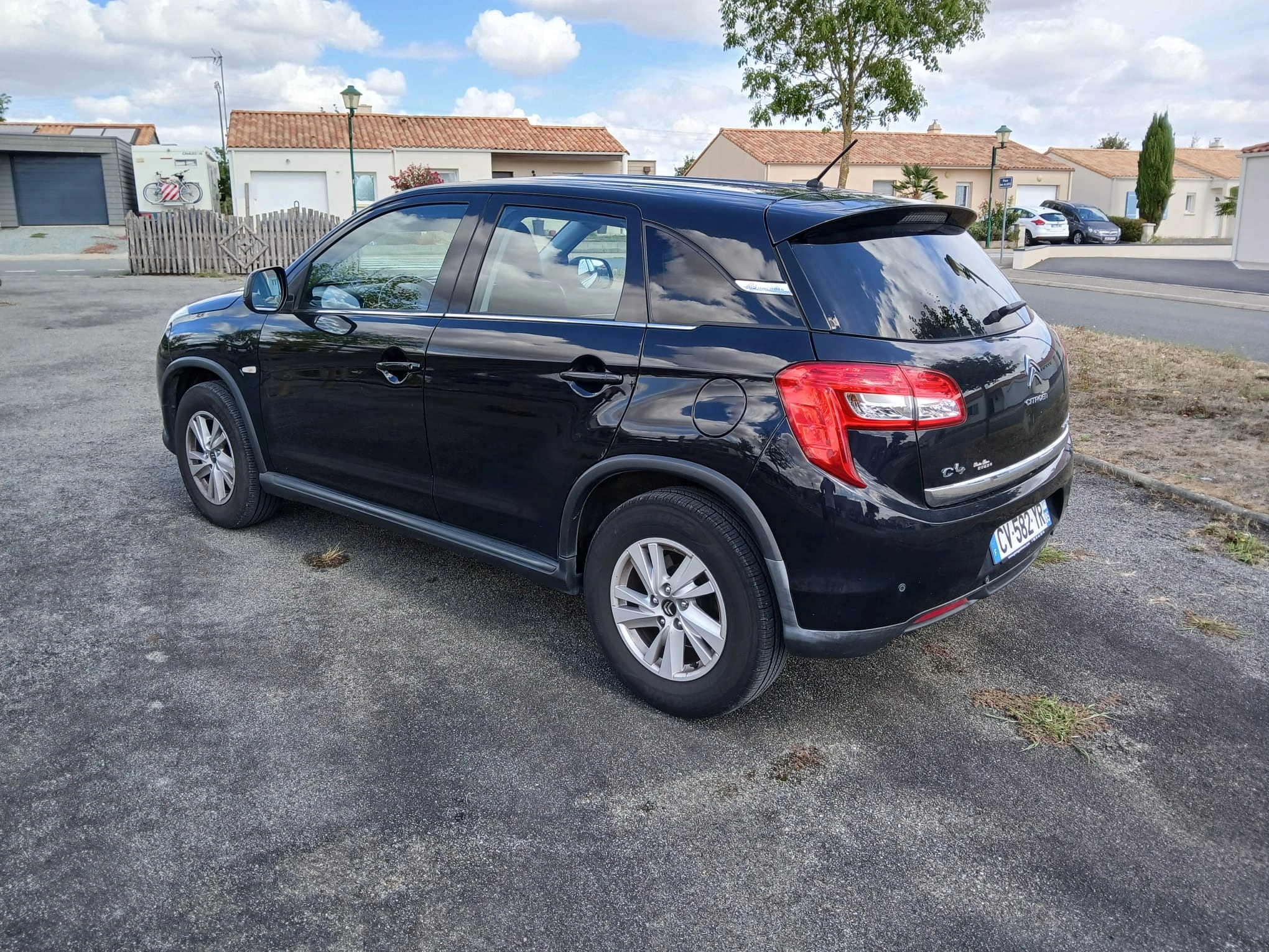 Citroen C4 Aircross 1.6 HDI 115 CONFORT 4X4 - Garantie 12 mois — photo 3