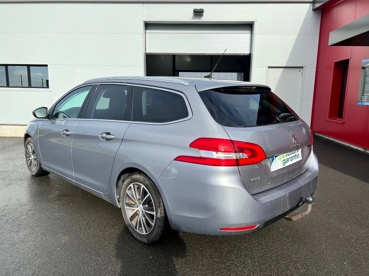 Peugeot 308 SW 1.2  turbo 110 ch STYLE Start-Stop Garantie 12 Mois GENERATION-II SW 1.2 PURETECH 110 STYLE START-STOP — photo 3
