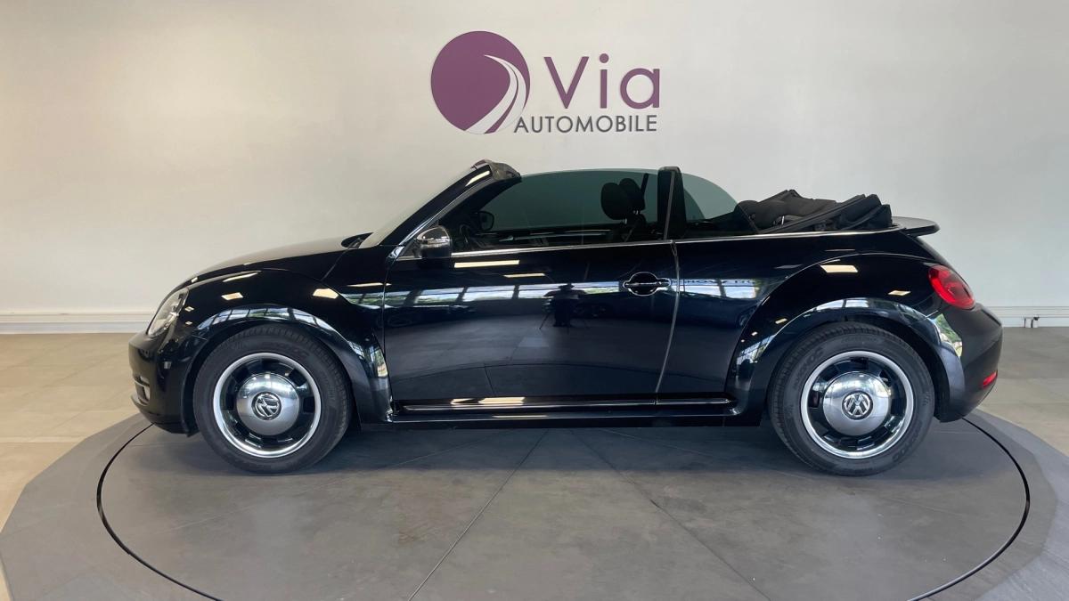 Volkswagen BEETLE