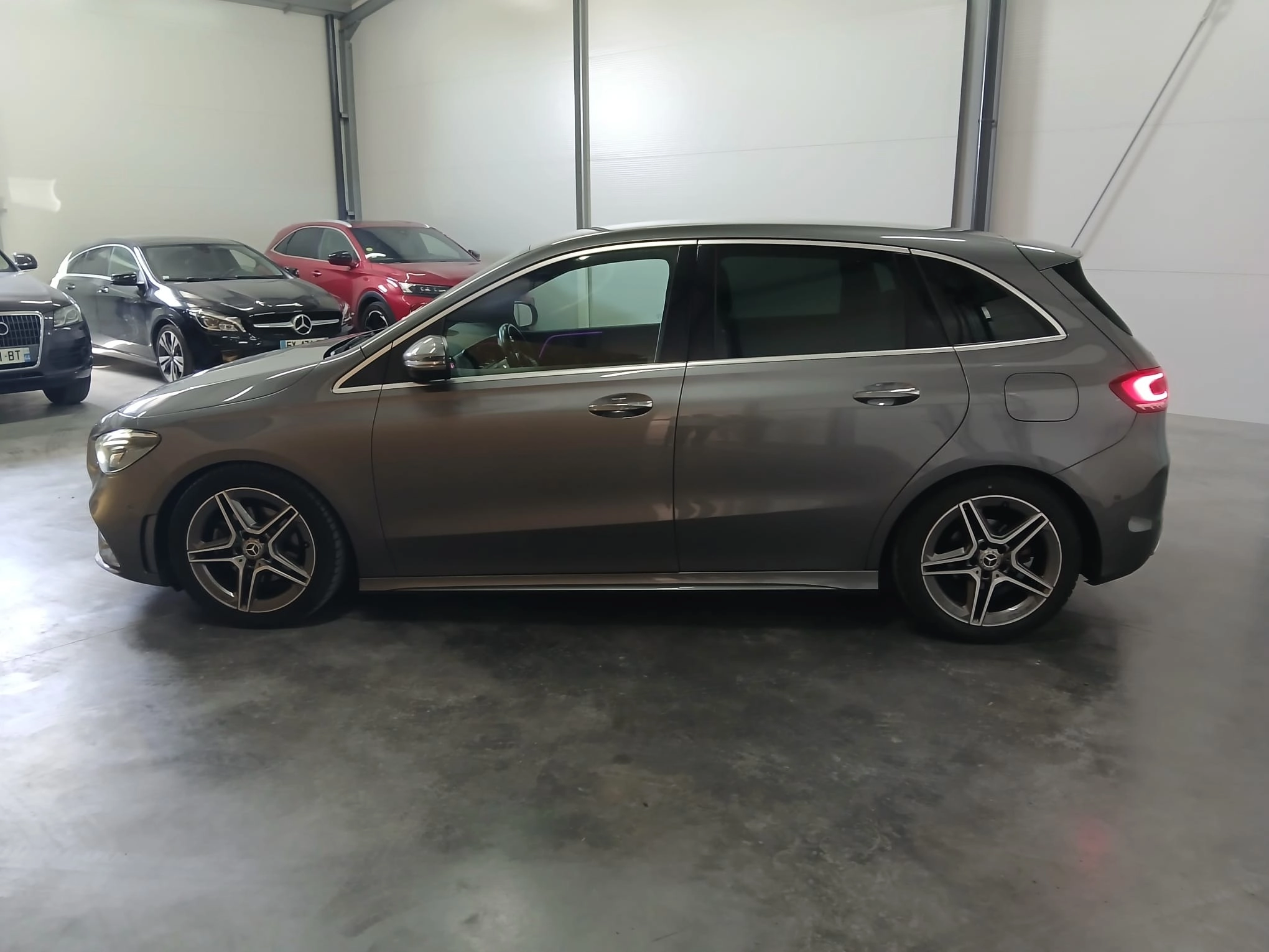 Mercedes Classe B 2.0 200 D 150 AMG LINE EDITION 8G-DCT BVA - Garantie 12 mois — photo 2