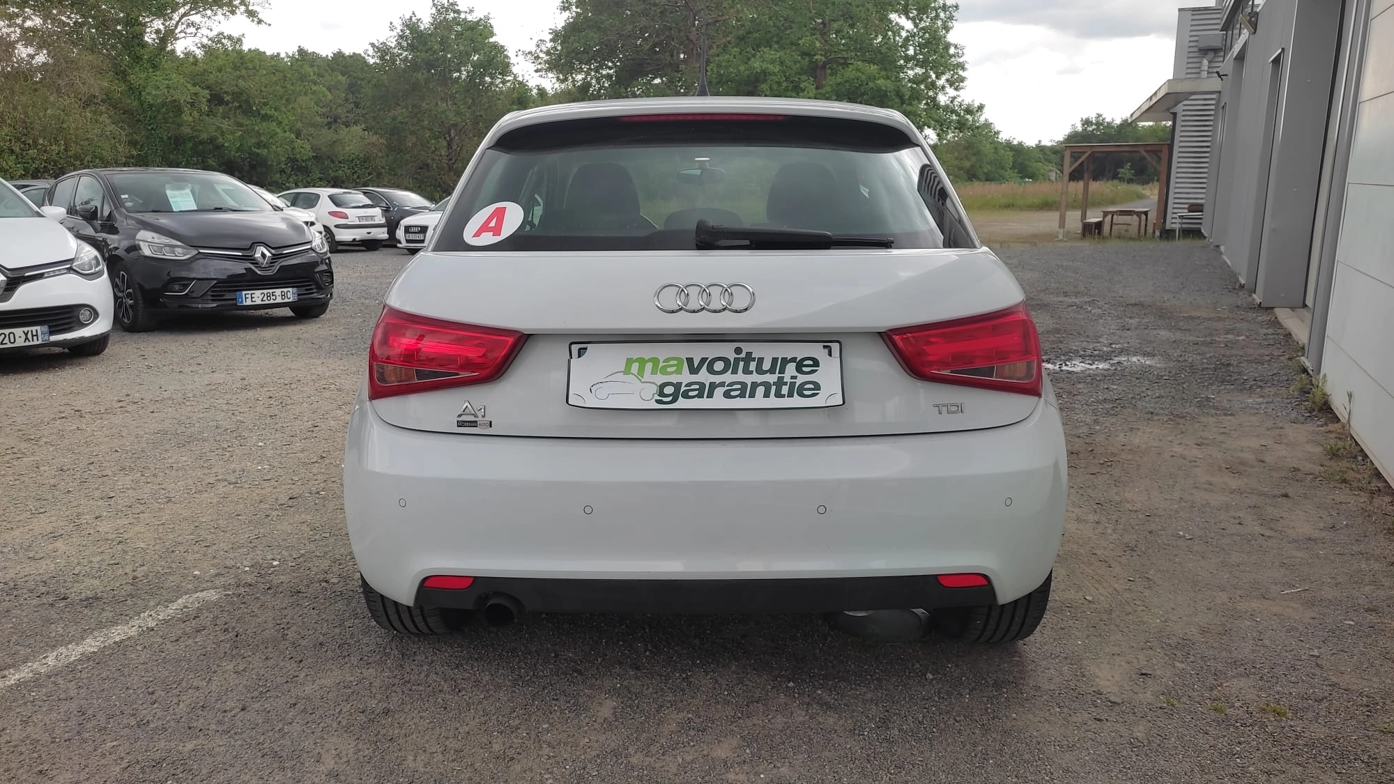 Audi A1 1.6 TDI 90 AMBIENTE GARANTIE 12 MOIS SPORTBACK 1.6 TDI 90 AMBIENTE — photo 3