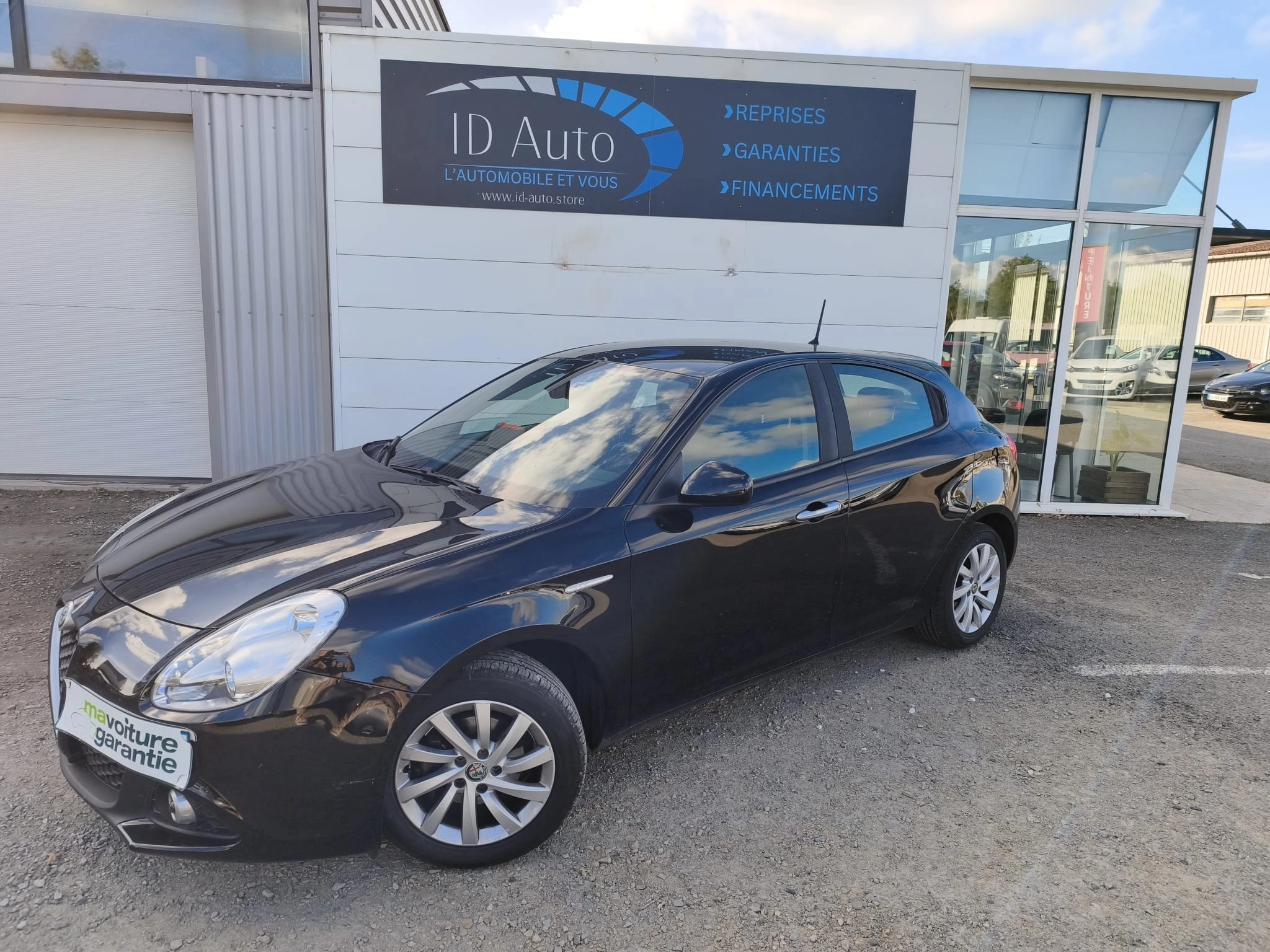 Voiture d'occasion Alfa Romeo Giulietta en Vendée chez IDE AUTO