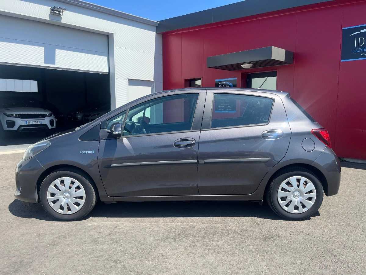 Toyota Yaris 1.5 VVTI 100H 75 HYBRID FULL-HYBRID DYNAMIC BVA Garantie 12 mois — photo 2