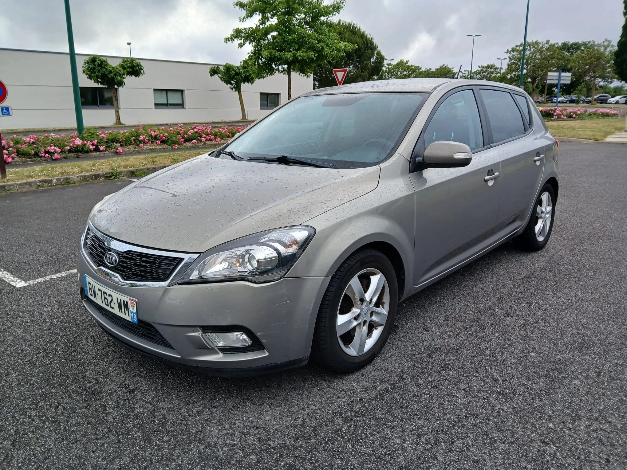 Voiture d'occasion Kia Ceed en Vendée chez IDE AUTO