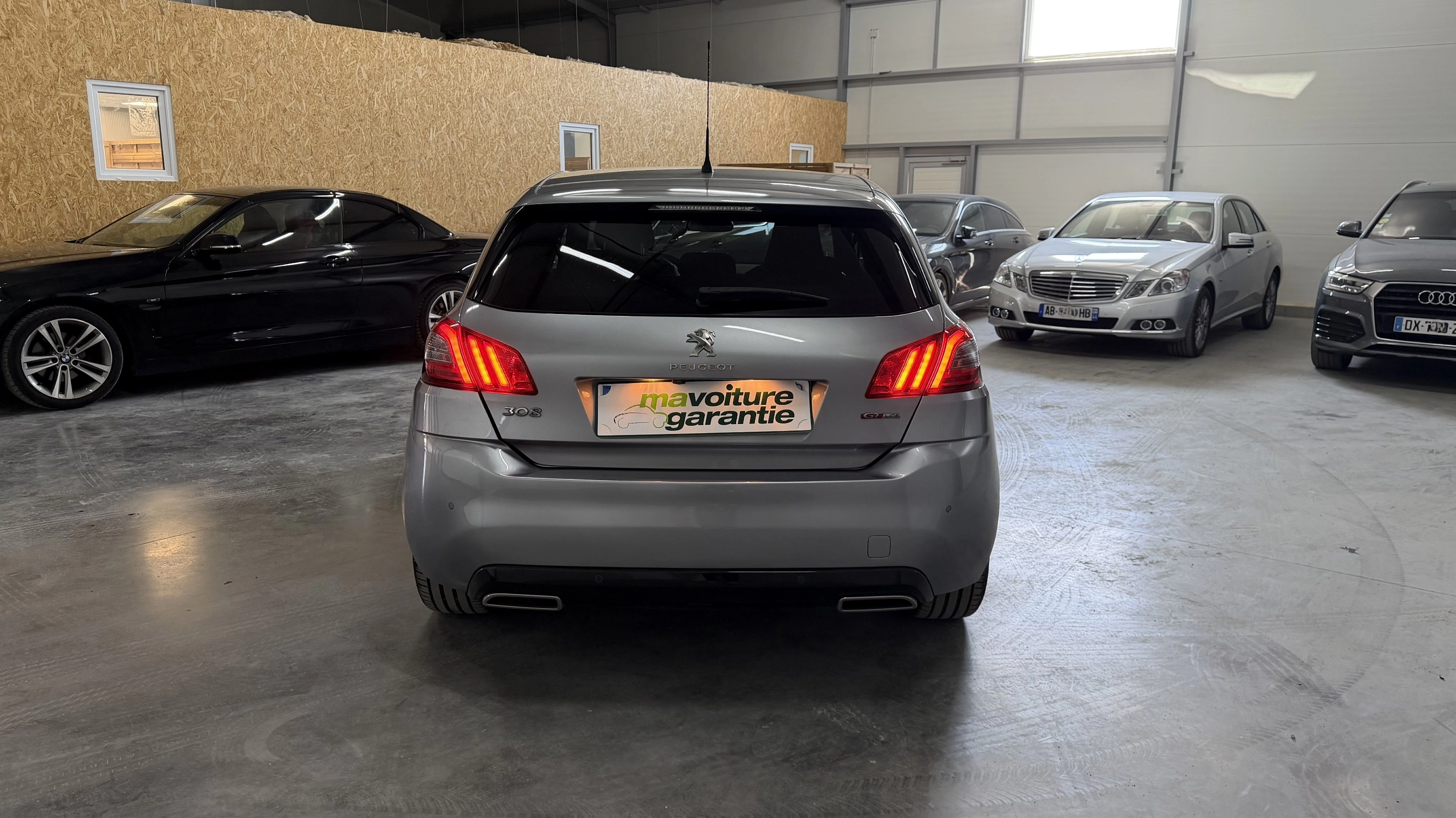 Peugeot 308 GT LINE / Garantie 12 mois GENERATION-II 1.6 BLUEHDI 120 GT LINE — photo 4