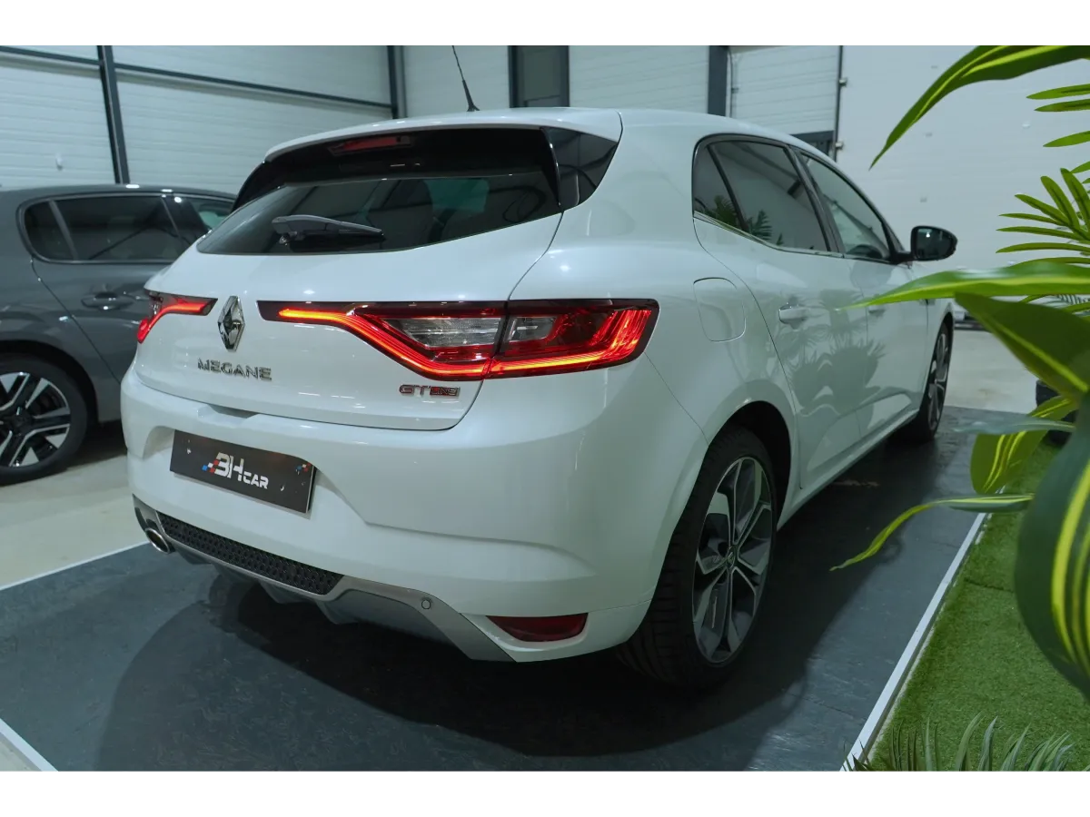 Renault Megane - photo 3