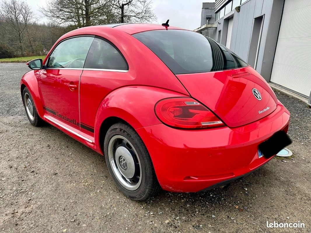 Volkswagen Coccinelle 1.6 TDI 105 VINTAGE — photo 3