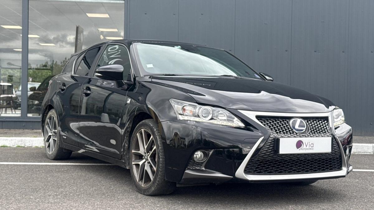 Lexus CT200H