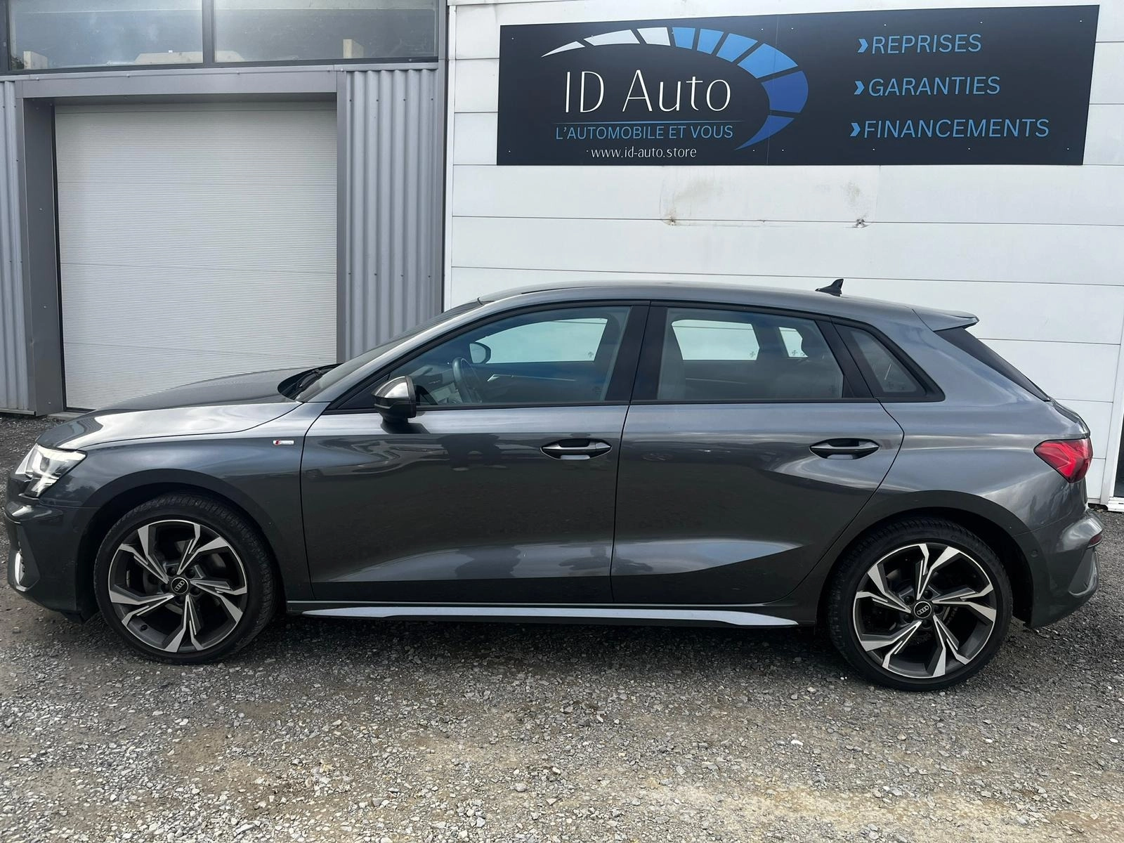 Audi A3 SPORTBACK 1.5 35 TFSI COD 150 S-LINE GARANTIE 12 MOIS TVA RECUPERABLE — photo 2