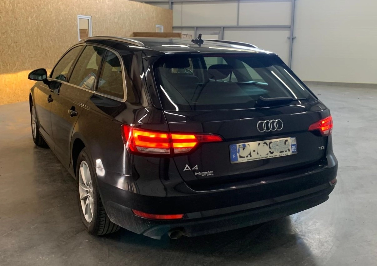 Audi A4 AVANT 2.0 TDI 150 BUSINESS LINE - Garantie 12 mois — photo 4