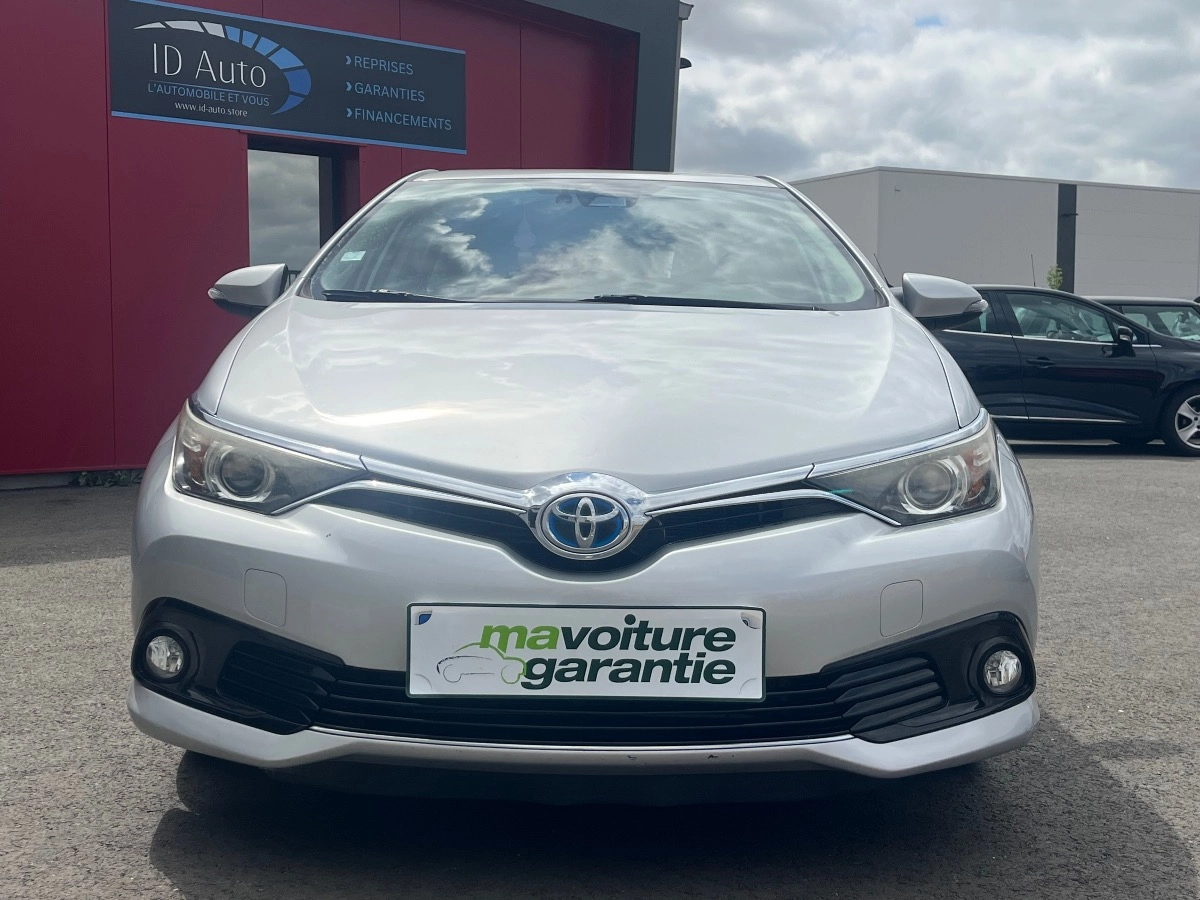 Toyota Auris 1.8 HSD 136H 100 FULL-HYBRID DYNAMIC BVA Garanti 12 mois — photo 2