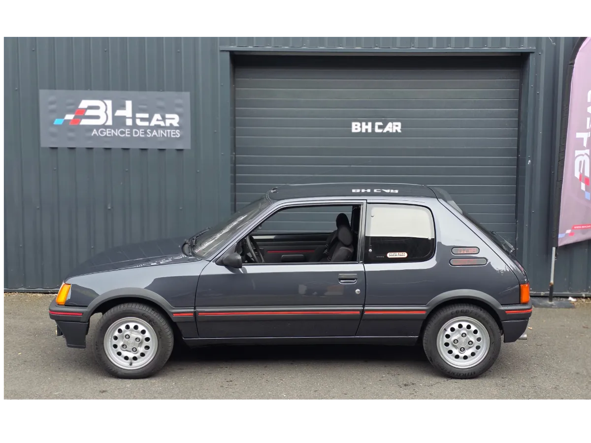 Peugeot 205 - photo 2