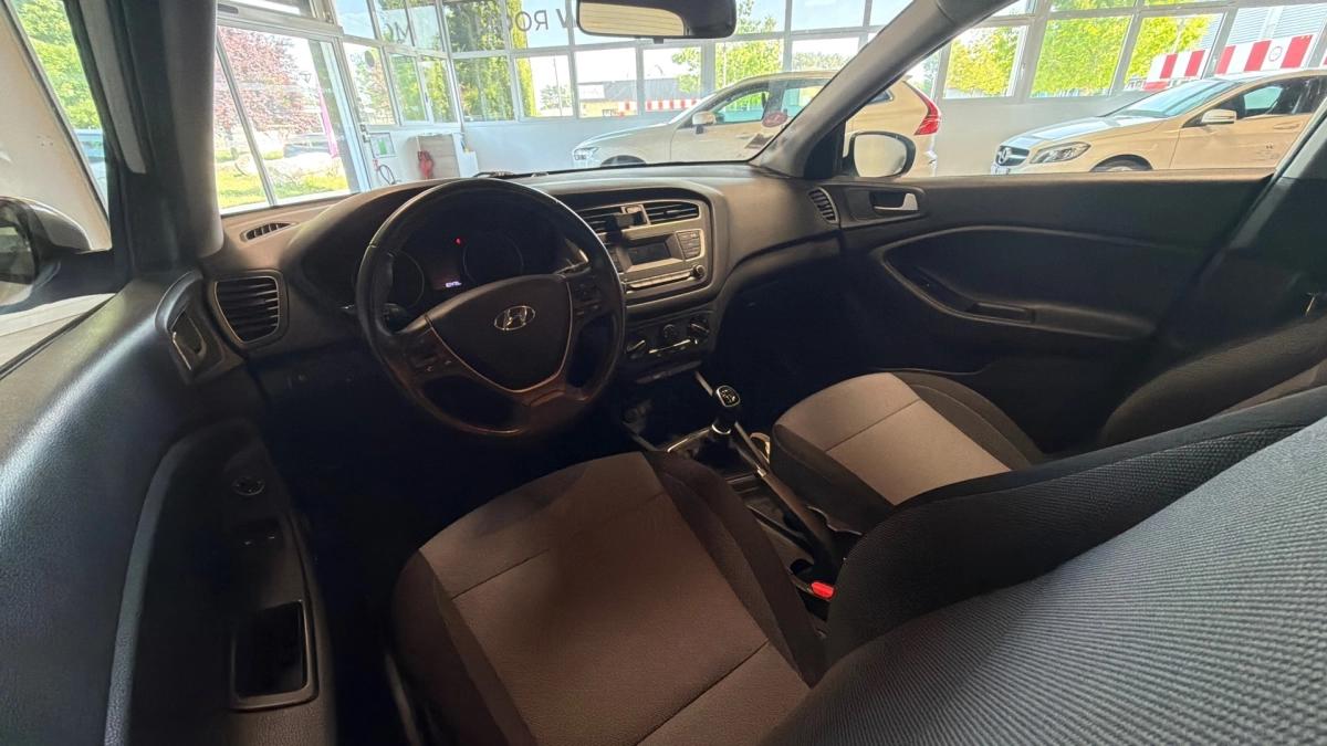 Hyundai I20