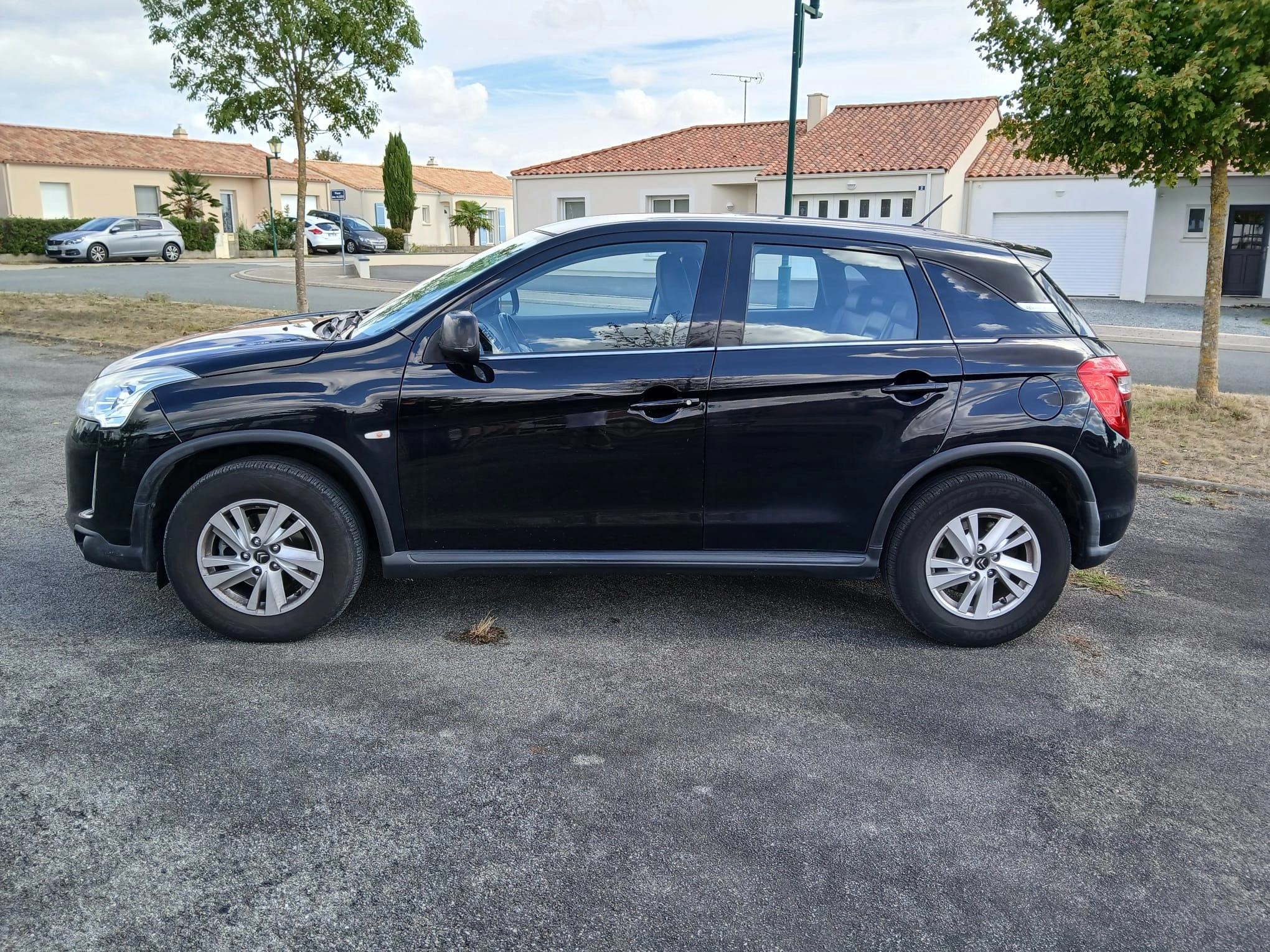 Citroen C4 Aircross 1.6 HDI 115 CONFORT 4X4 - Garantie 12 mois — photo 2