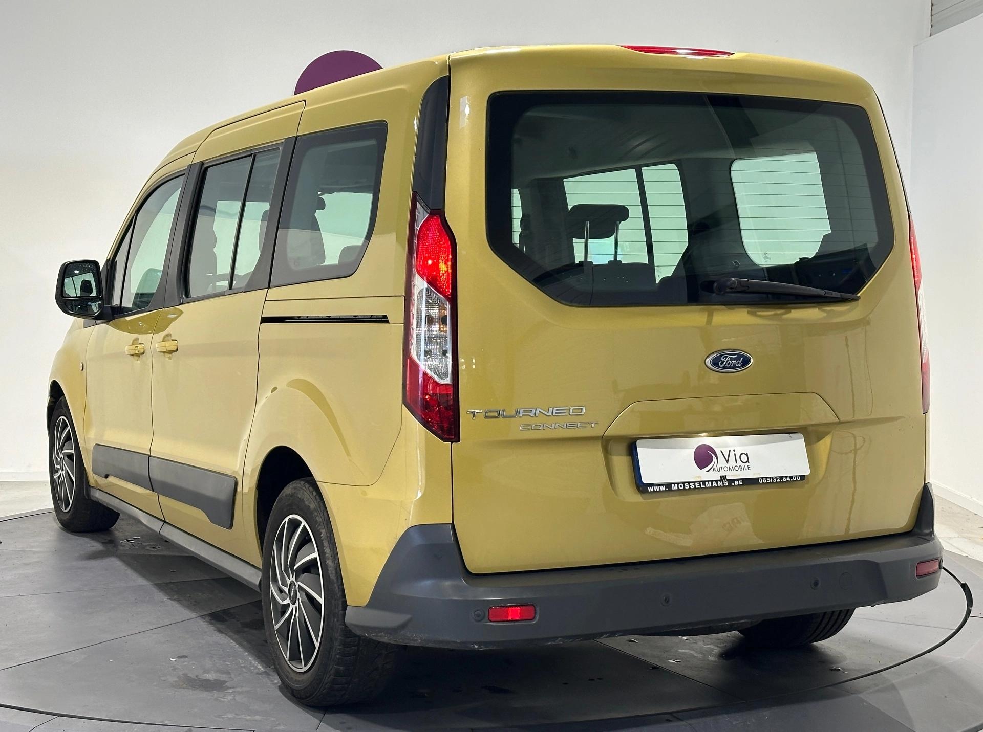 Ford Grand Tourneo Connect