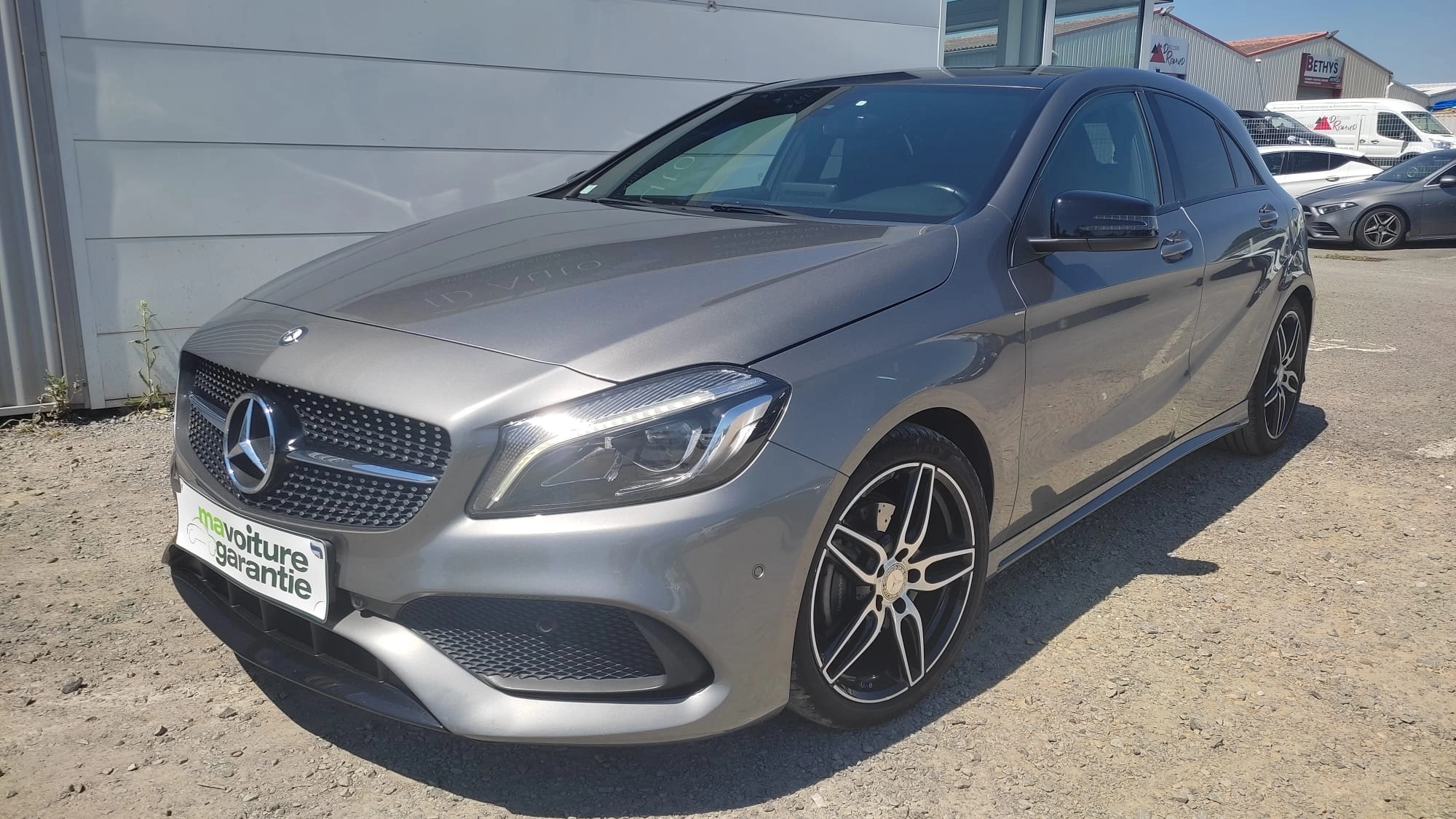 Mercedes Classe A 1.5 180 110 CH AMG LINE BVA GARANTIE 12 MOIS 1.5 180 CDI 110 AMG LINE 7G-DCT BVA