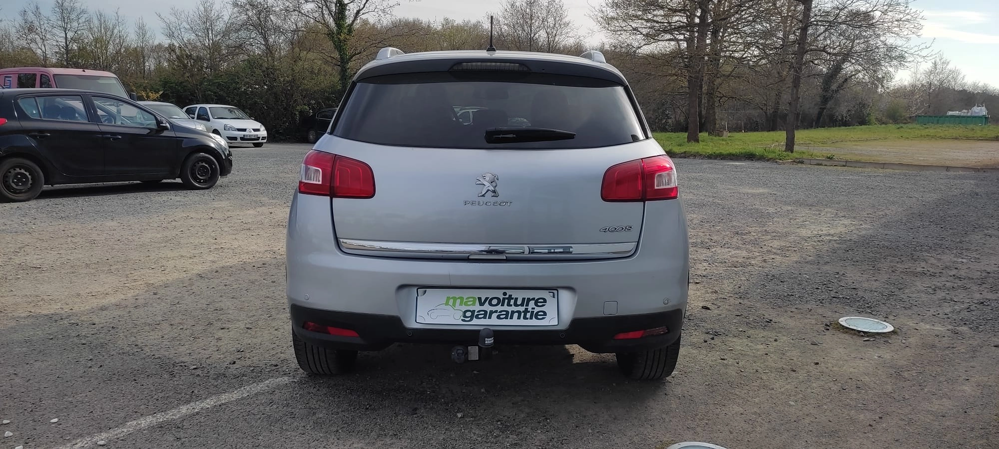 Peugeot 4008 1.6 HDI 115 4X4 START-STOP — photo 4
