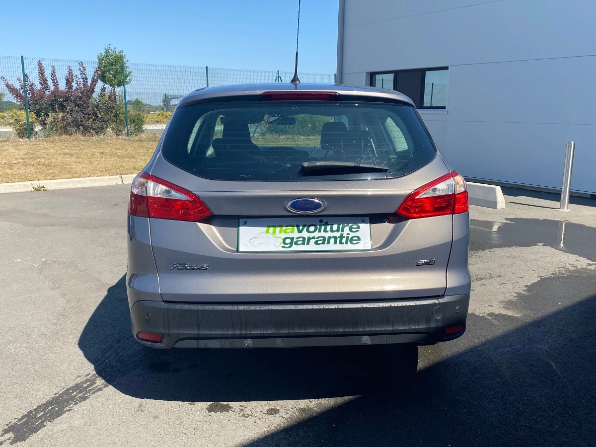 Ford Focus BREAK 1.6 TDCI 115 Titanium START-STOP Garanti 12Mois — photo 4