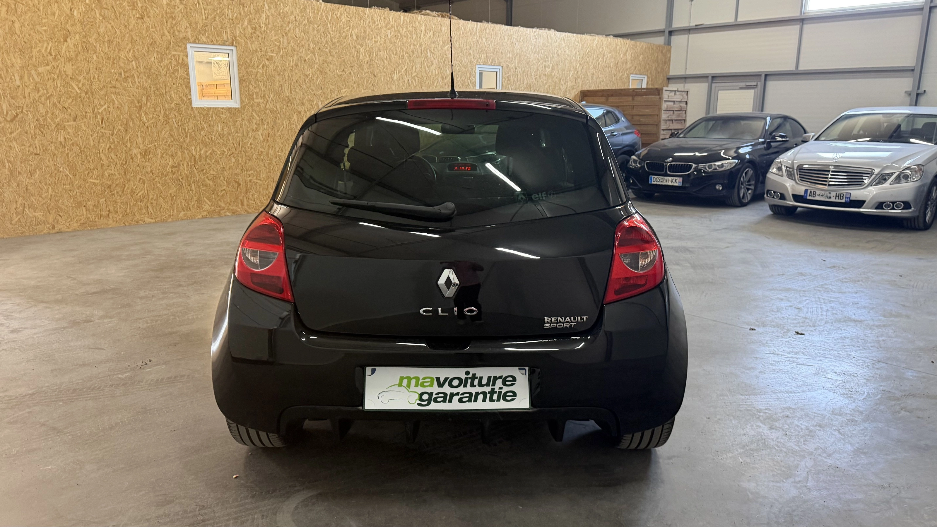 Renault Clio 2.0 200 RS / Garantie 12 mois — photo 4