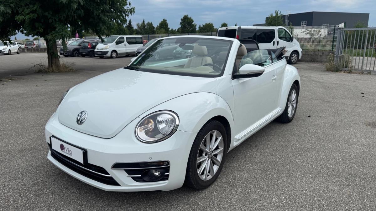 Volkswagen BEETLE