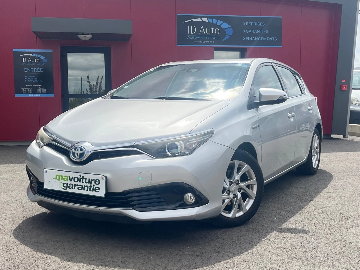 Toyota Auris 1.8 HSD 136H 100 FULL-HYBRID DYNAMIC BVA Garanti 12 mois