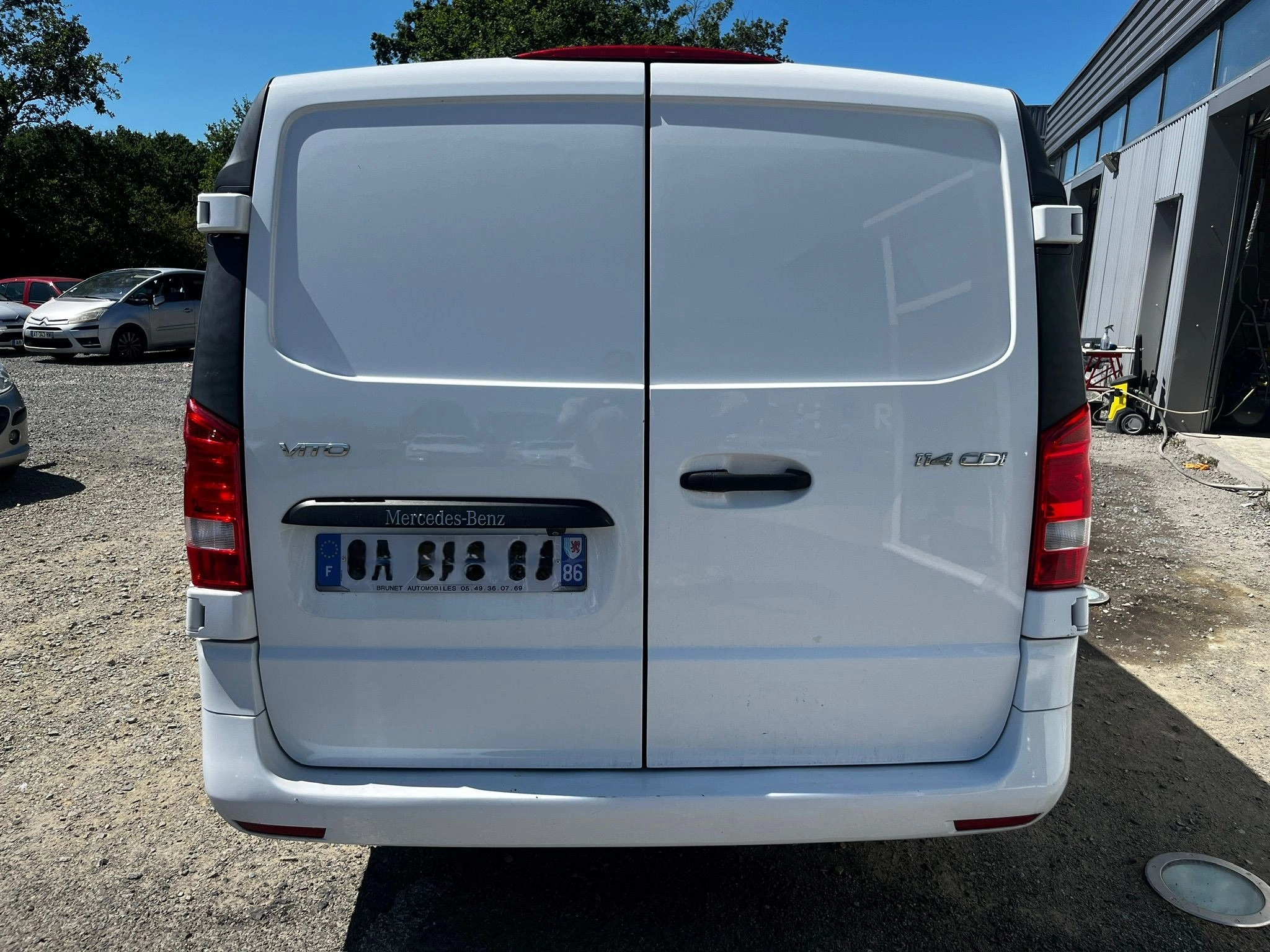Mercedes Vito Vu FOURGON  2.0 114 CDI 135 LONG L2 FIRST GARANTIE 12 MOIS  3 325 € HT / 27 990TTC FOURGON TOURER 2.0 114 CDI 135 LONG L2 FIRST 9G-TRONIC BVA — photo 4