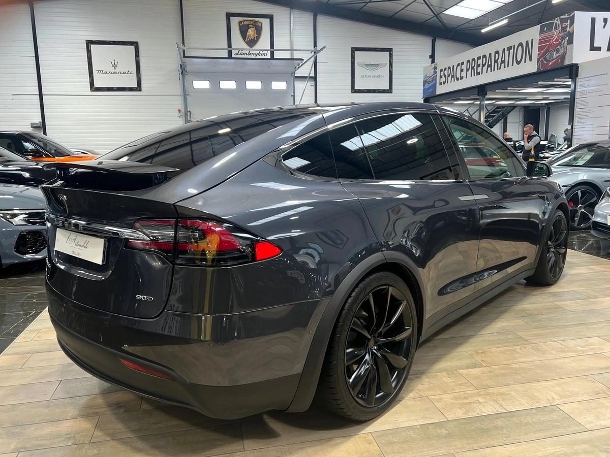 Tesla Model-x 