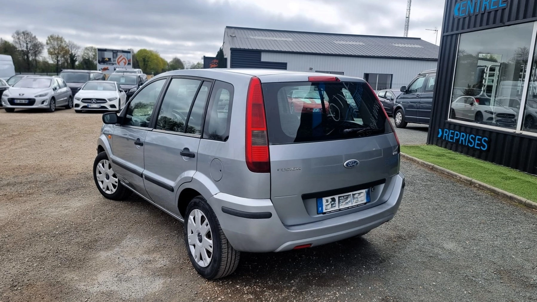 Ford Fusion 1.4 TURBO / Moteur 175000km / Garantie 12 mois 1.4 TURBO TDCI 70 CENTENNIAL — photo 4