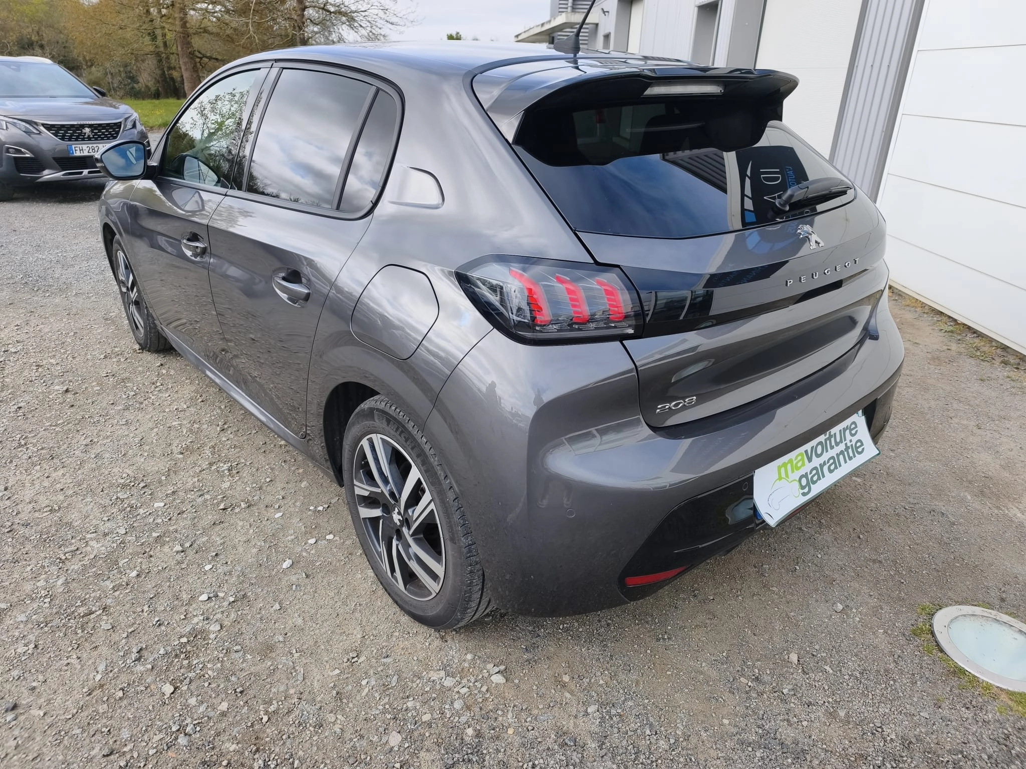 Peugeot 208 GENERATION-II 1.2 PURETECH 100 ALLURE PACK EAT BVA START-STOP — photo 3