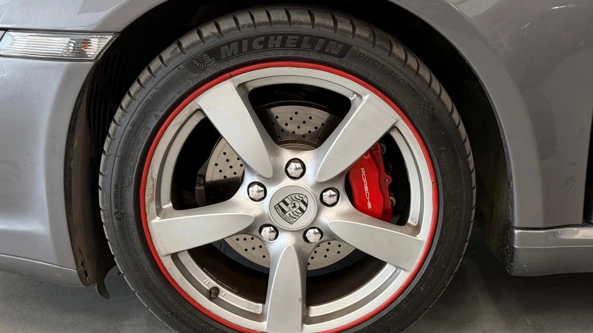 Porsche Cayman