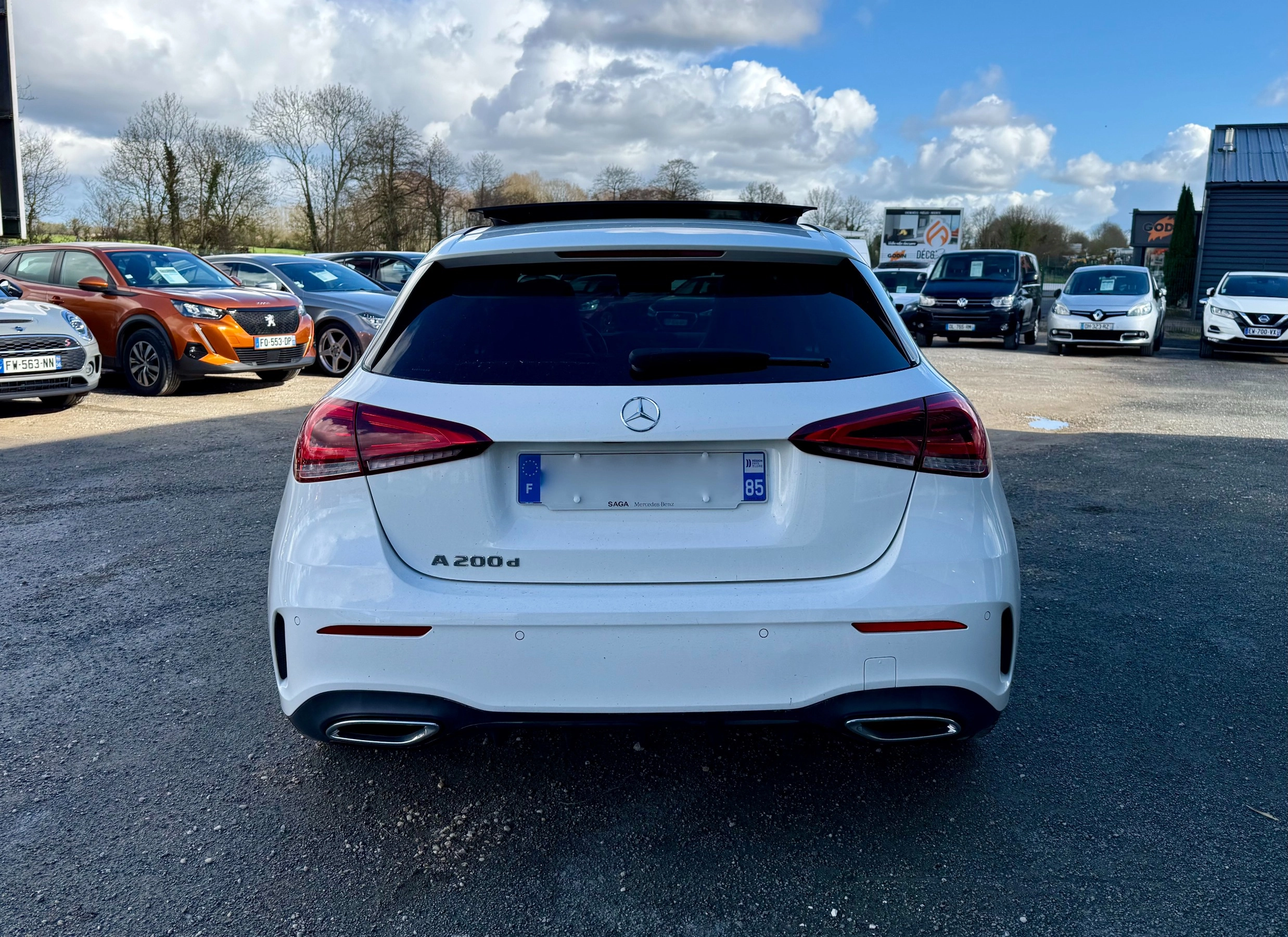Mercedes Classe A 2.0 200 D 150 AMG LINE 8G-DCT Garantie 12 Mois 2.0 200 D 150 AMG LINE 8G-DCT BVA — photo 4