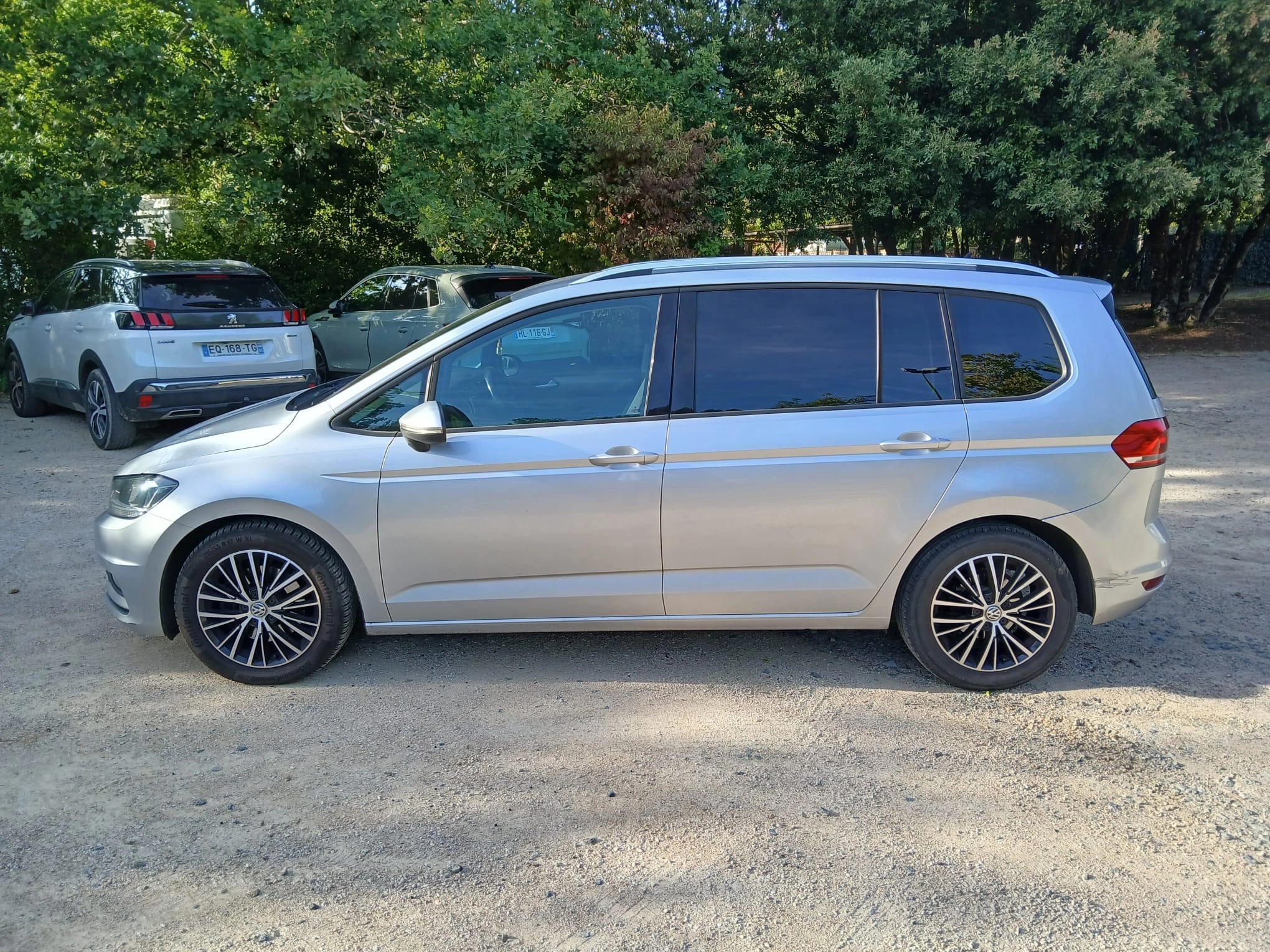 Volkswagen Touran 1.6 TDI 115 BLUEMOTION CONFORT LINE - Garantie 12 mois — photo 2