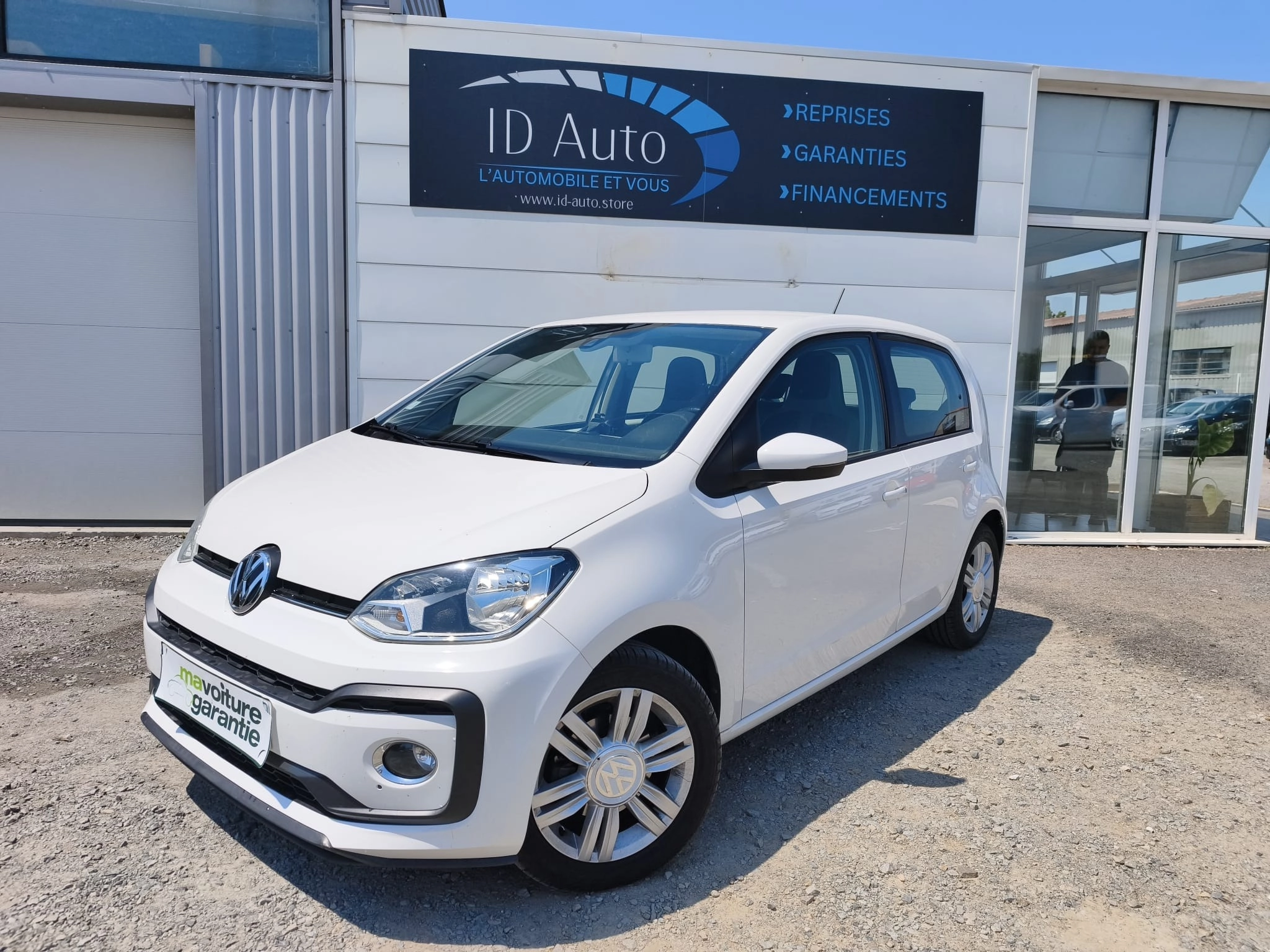 Volkswagen Up 1.0 90 HIGH GARANTIE 12 MOIS