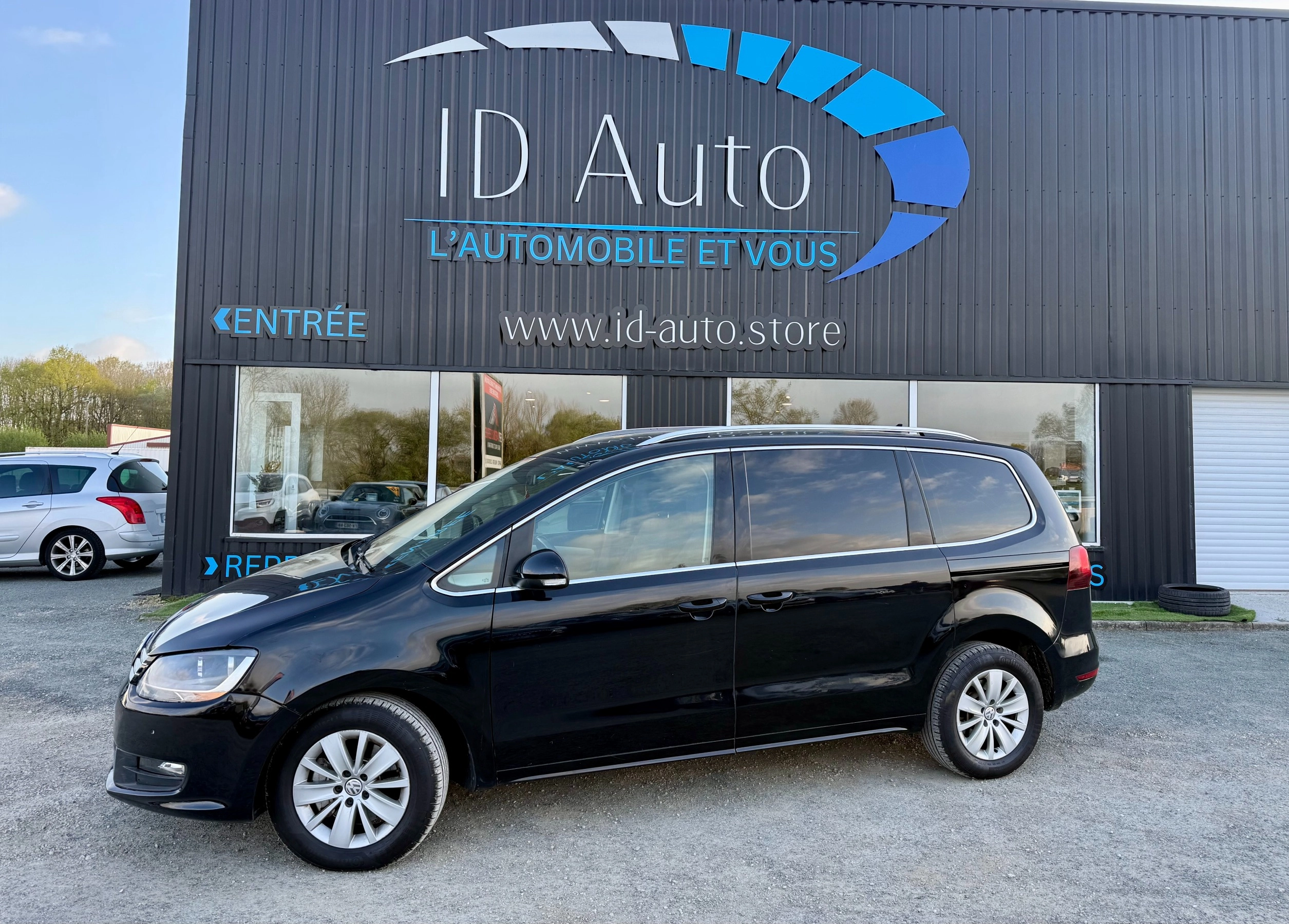 Voiture d'occasion Volkswagen Sharan en Vendée chez IDE AUTO