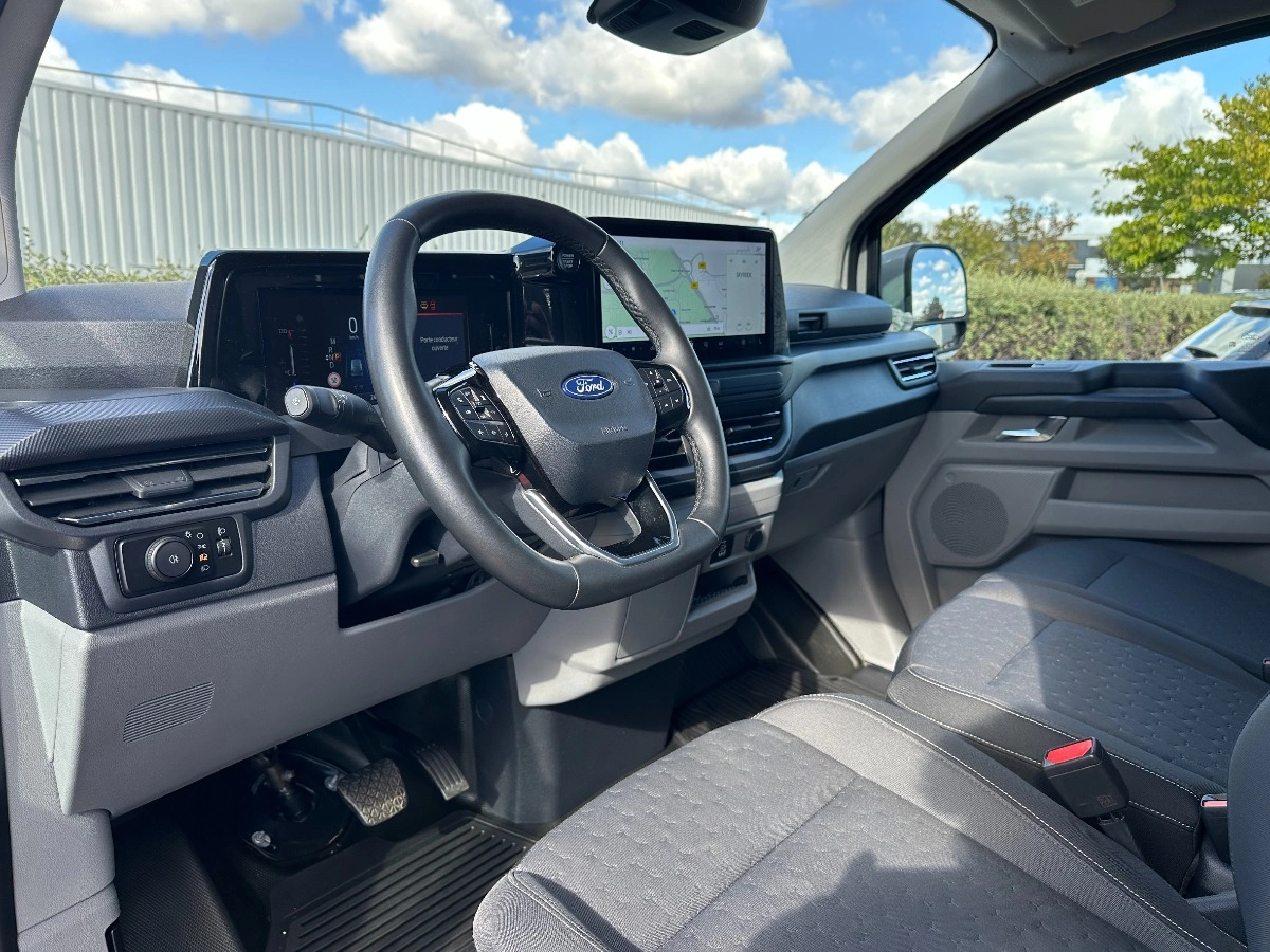 Ford Transit Custom Vu - photo 9