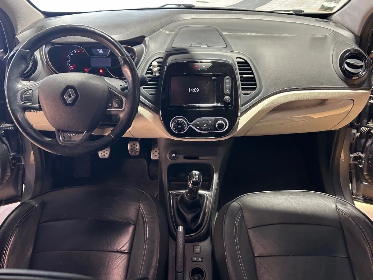 Renault Captur - photo 8
