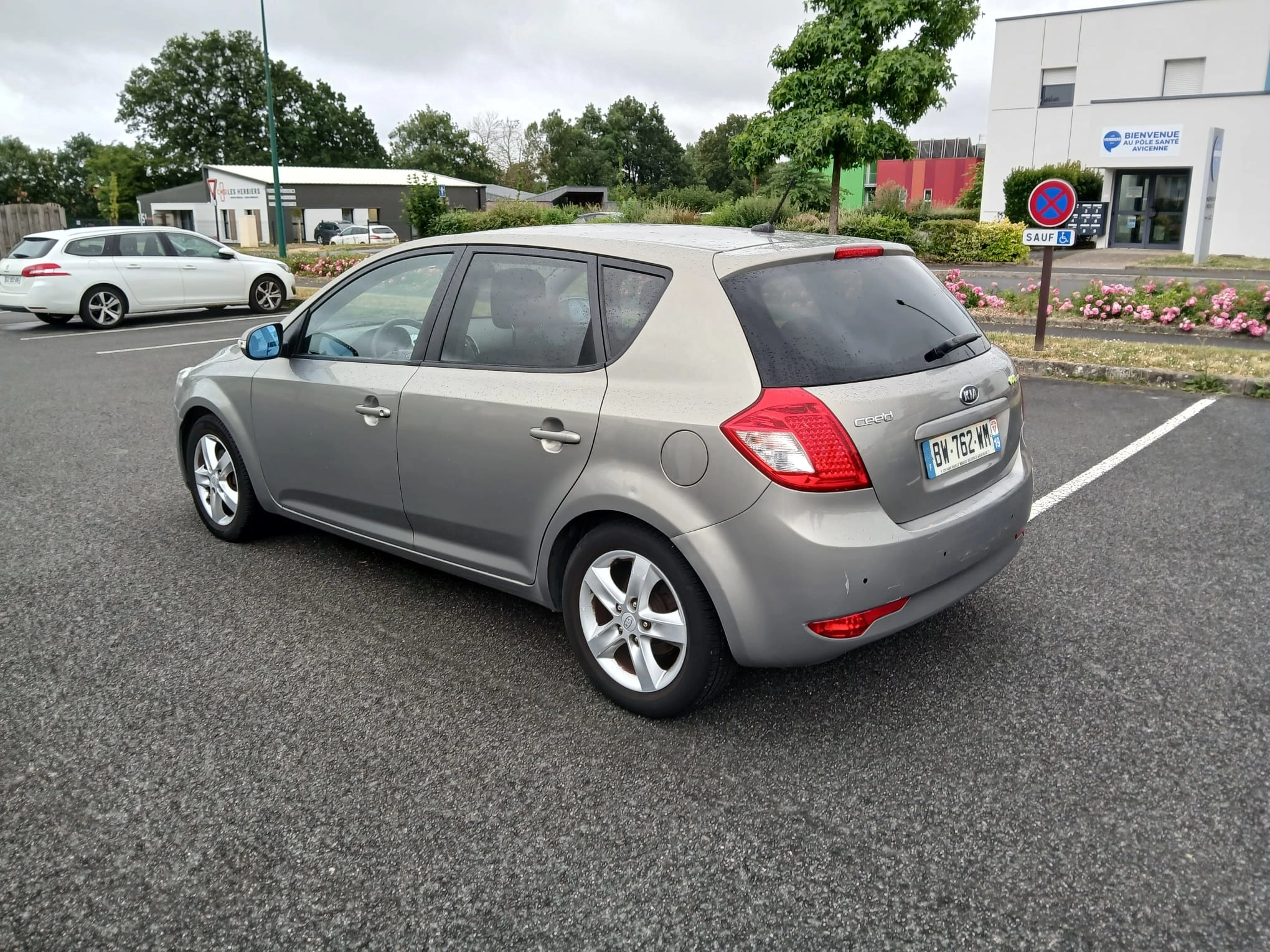 Kia Ceed 1.6 CRDI 90 ACTIVE - Garantie 12 mois — photo 3