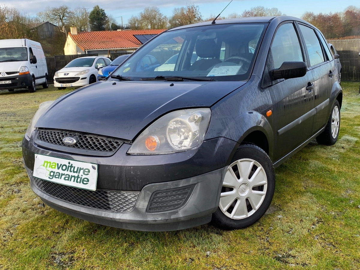 Voiture d'occasion Ford Fiesta en Vendée chez IDE AUTO