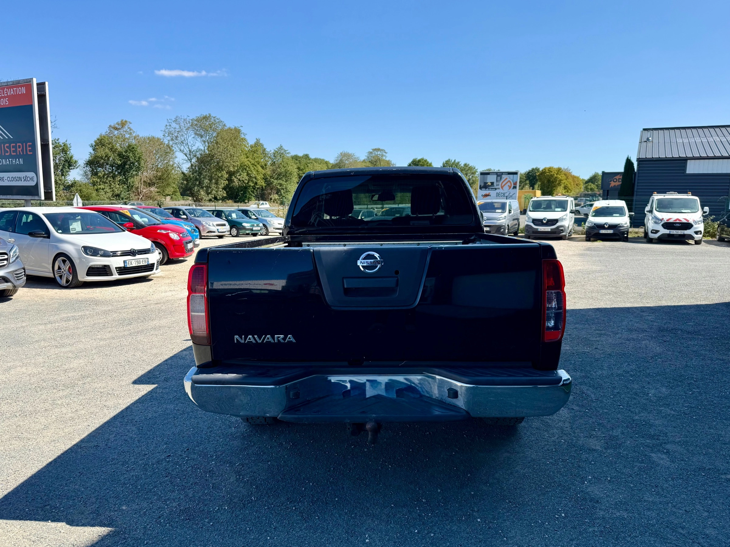 Nissan Navara 2.5 DCI 190 4WD - TVA RÉCUPÉRABLE - GARANTIE 12 MOIS KING CAB 2.5 DCI 190 4WD — photo 4