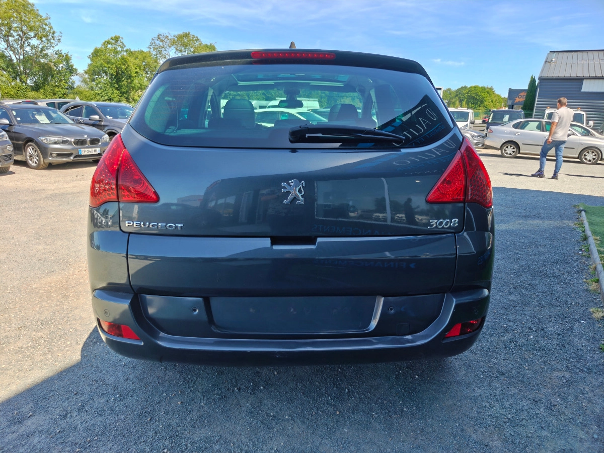 Peugeot 3008 GENERATION-I 1.6 HDI 112 FELINE GENERATION-I 1.6 HDI 110 FELINE — photo 4