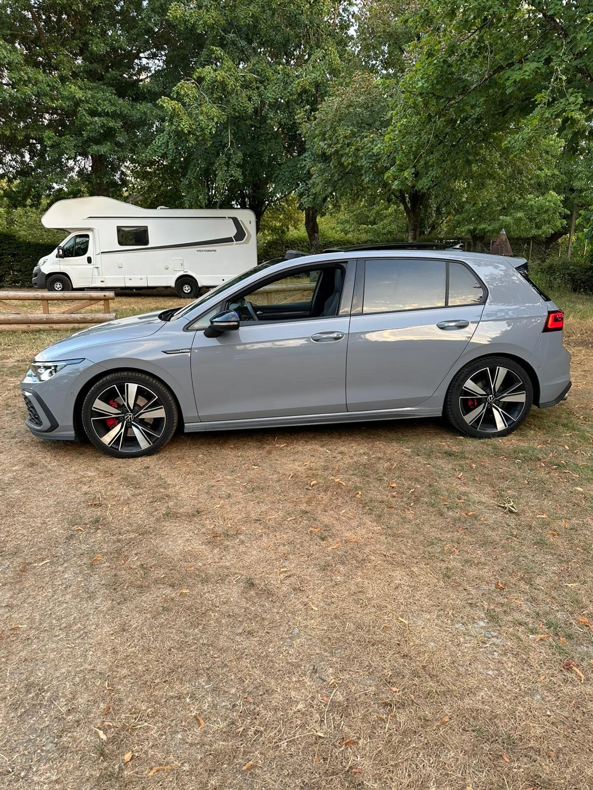 Volkswagen Golf 2.0 TDI 200 SCR GTD DSG BVA — photo 2