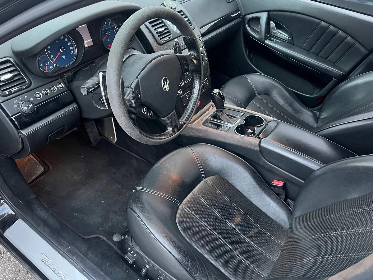 Maserati Quattroporte 