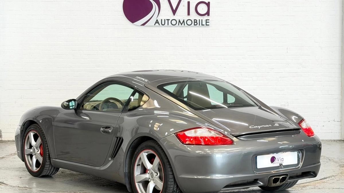 Porsche Cayman